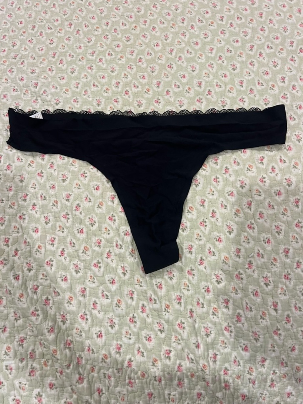 Adrienne Vittadini Black Lace-Trim Thong